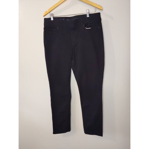 Levi's Pants - Levi's Women's 14 Black Pull-On Stretch Pants Elastic Waist Slim Fit